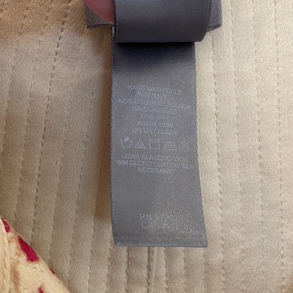 Sigrid Olsen 18W 80% Silk Shell Jacket with snap closure front. - Picture 4 of 5